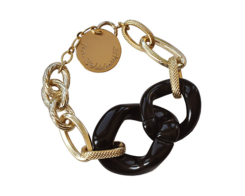 Isa Belcampo, Italiaanse mode accessoires