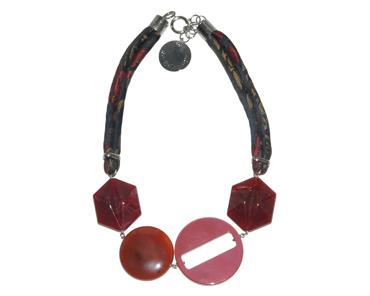Isa Belcampo, Italiaanse mode accessoires