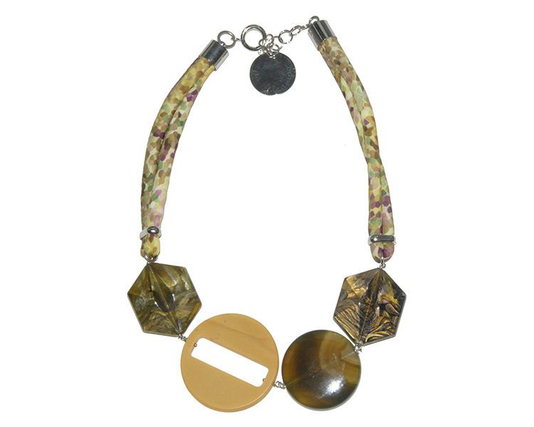 Isa Belcampo, Italiaanse mode accessoires