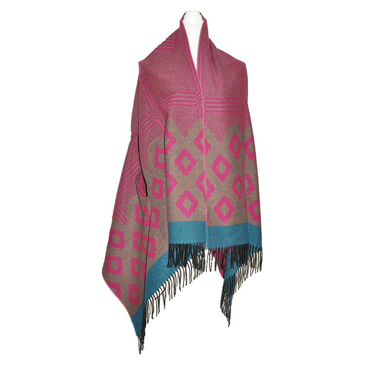 Isa Belcampo, Italiaanse mode accessoires